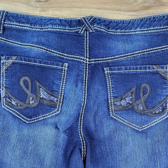 💇‍♀️Lane Bryant Bootcut Embellished Pocket Jeans Size 18 - Picture 5 of 10